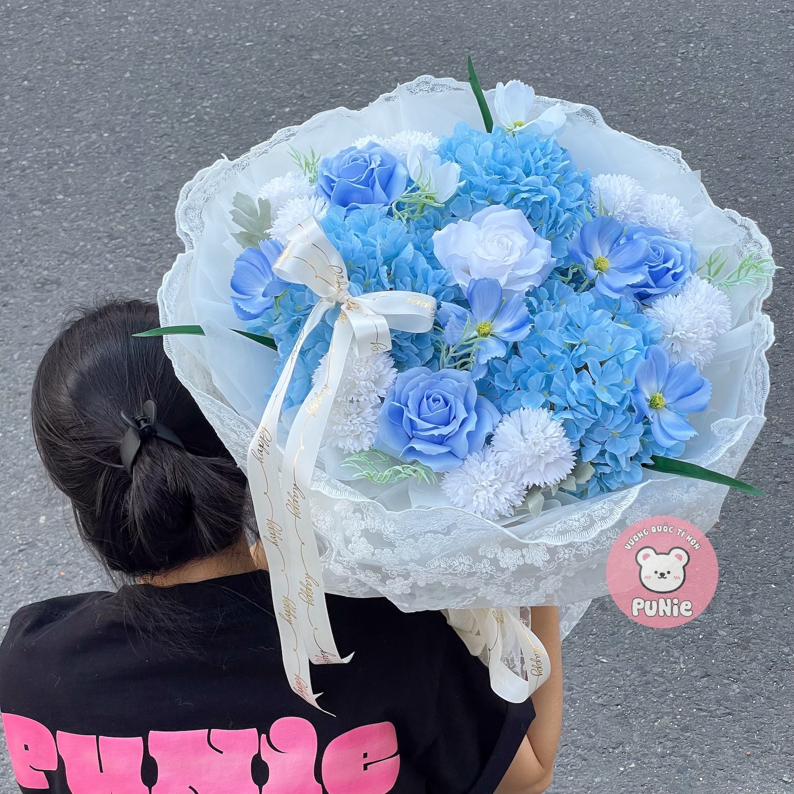 BÓ HOA VẢI REN TÚ CẦU XANH DƯƠNG MIX