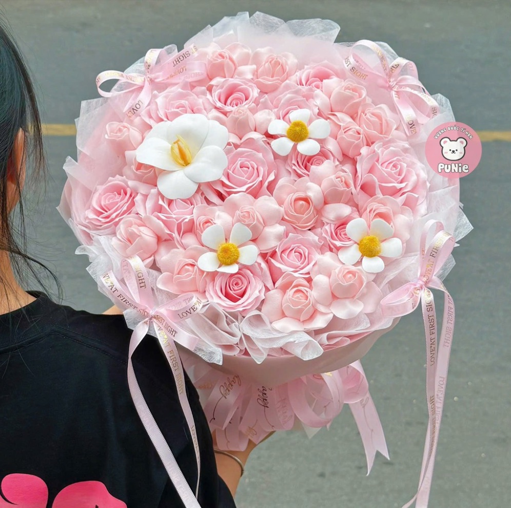 BÓ HOA HỒNG TỈ MUỘI TULIP SIZE TRUNG