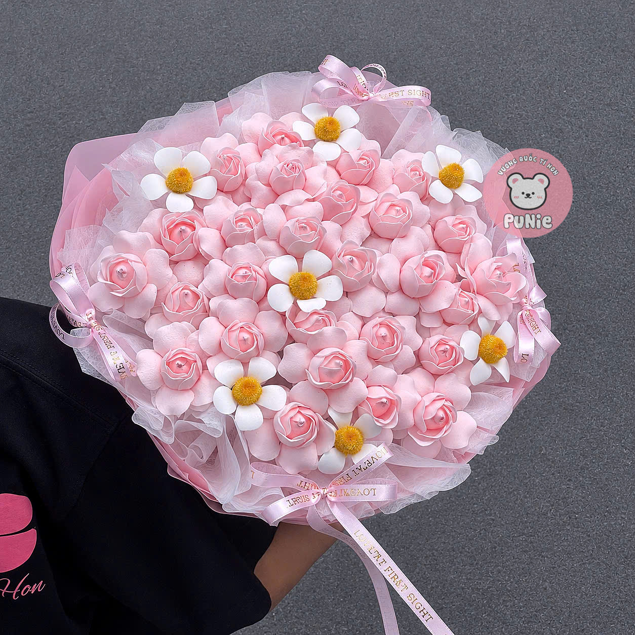 PNVN26-BÓ HỒNG TỈ MUỘI TIỂU THƯ SIZE TRUNG