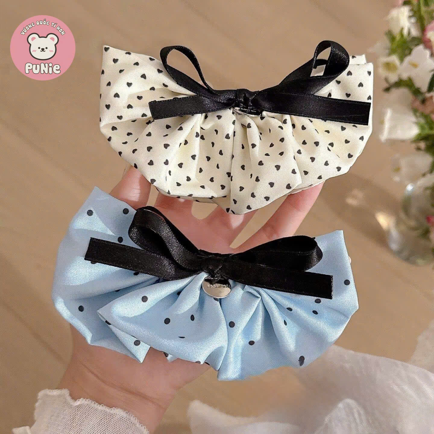 KẸP DỌC VẢI XOÈ KÈM NƠ ĐEN