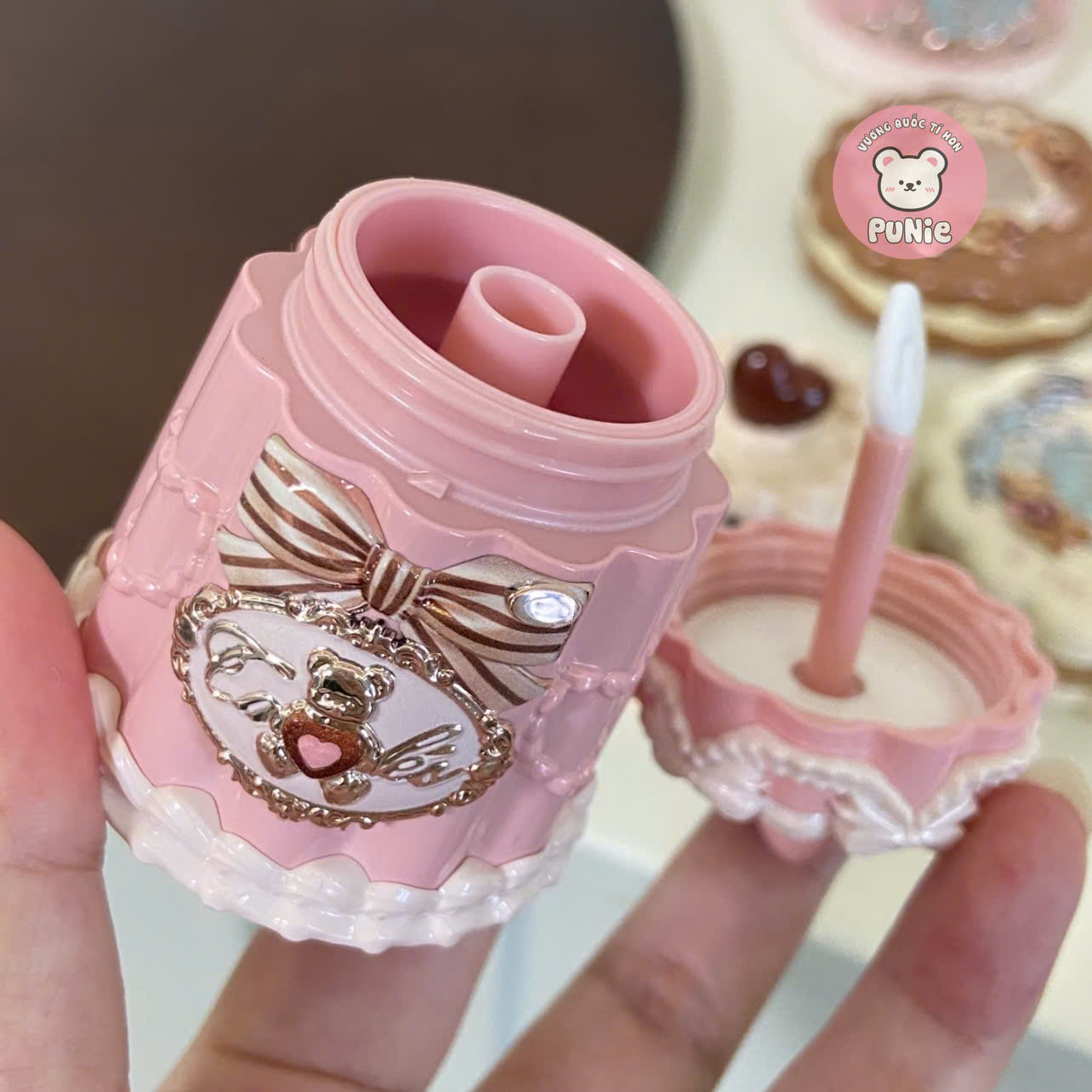 SON GẤU JE04