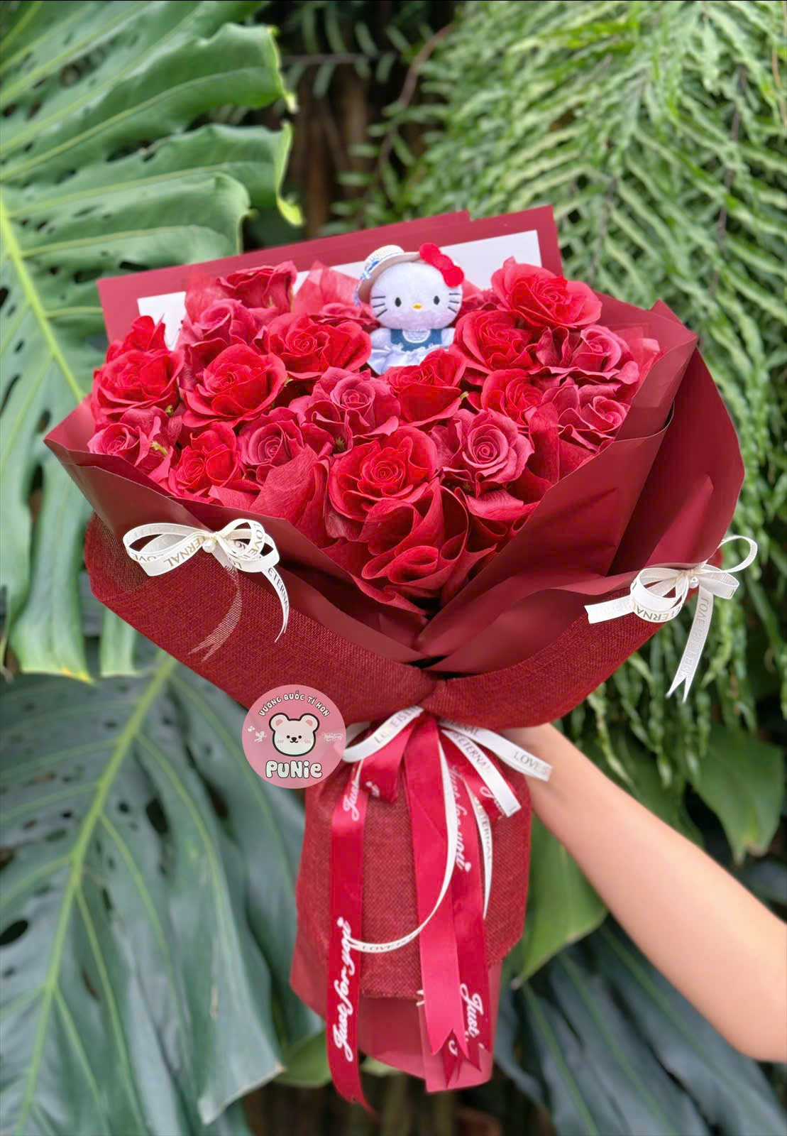 BÓ HỒNG ĐỎ KITTY MŨ (6446)