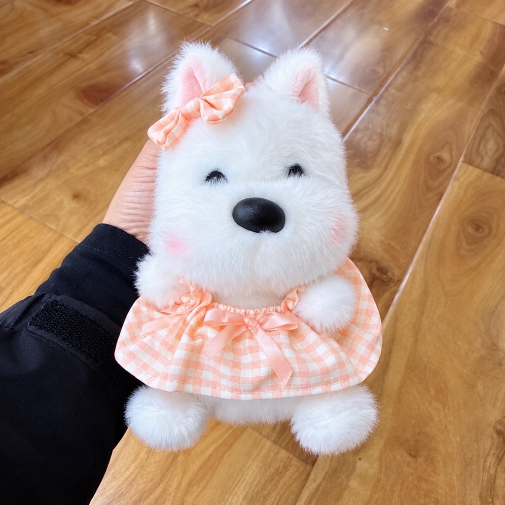 CÚN TRẮNG MINI MANG VÁY KẺ