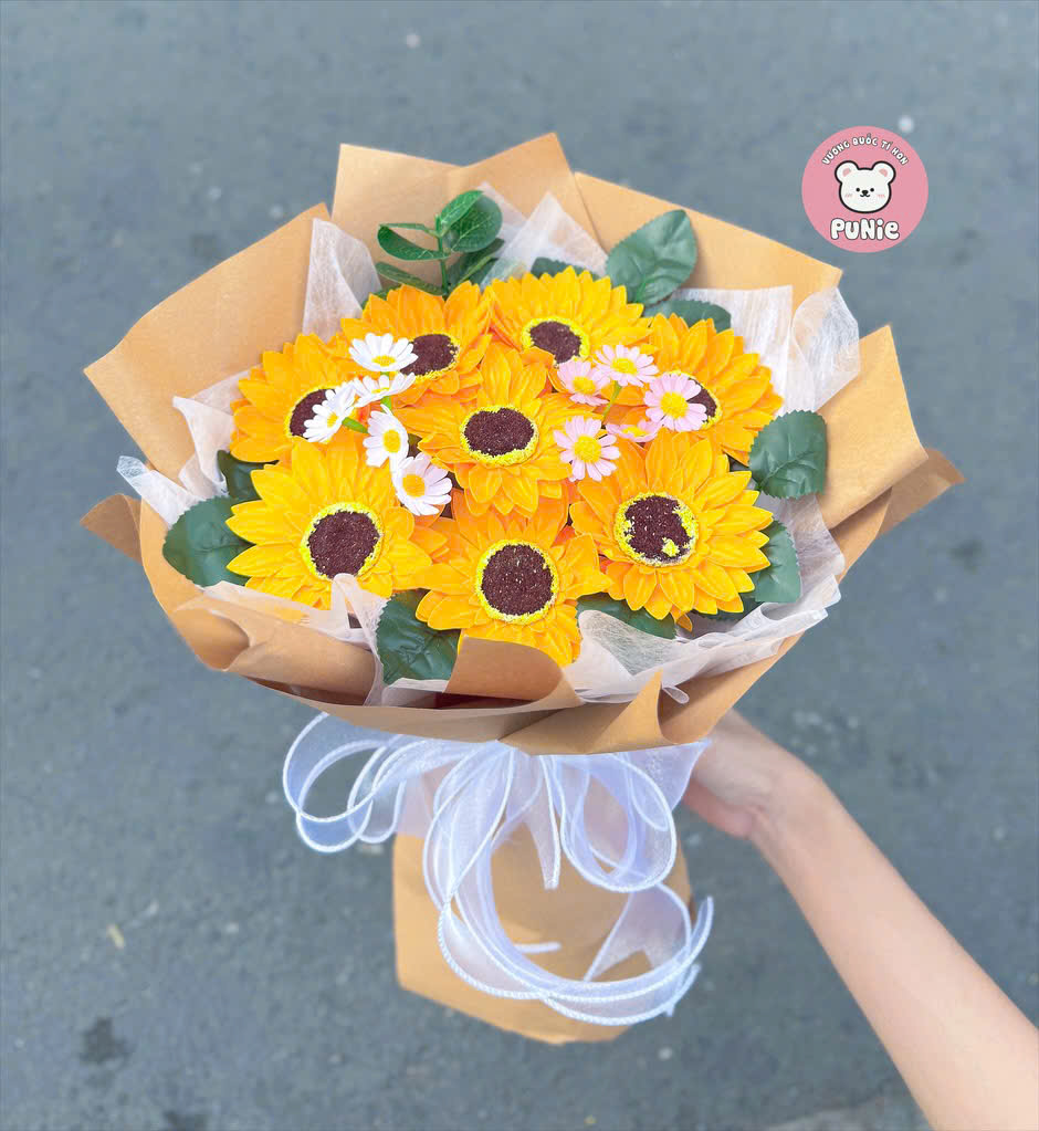 TN26-BÓ HƯỚNG DƯƠNG SÁP 8BÔNG