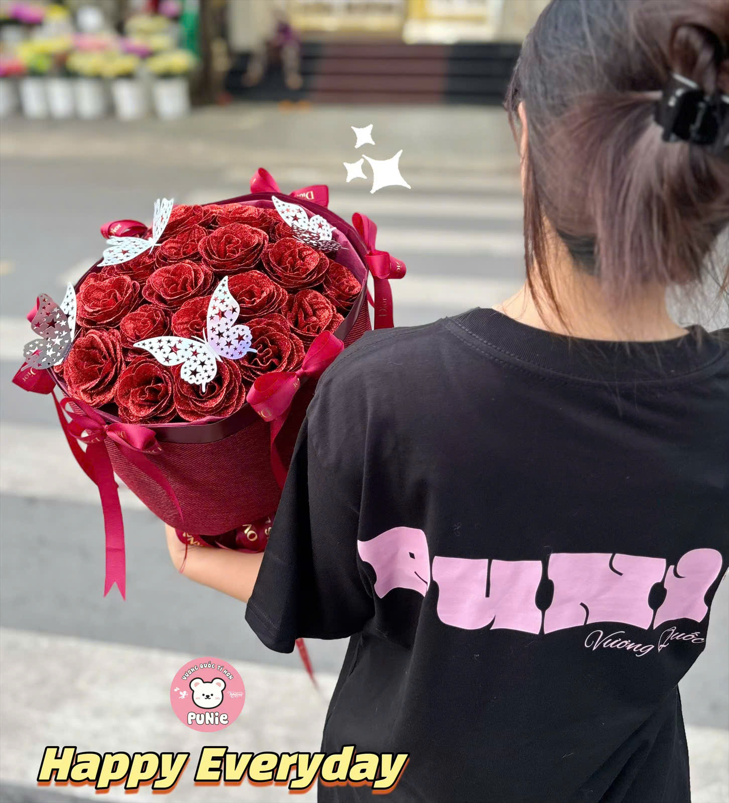 BÓ HOA HỒNG NHŨ ĐỎ BƯỚM